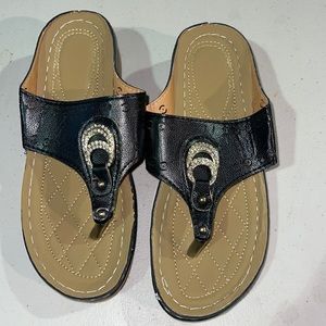 Size 8 sandals